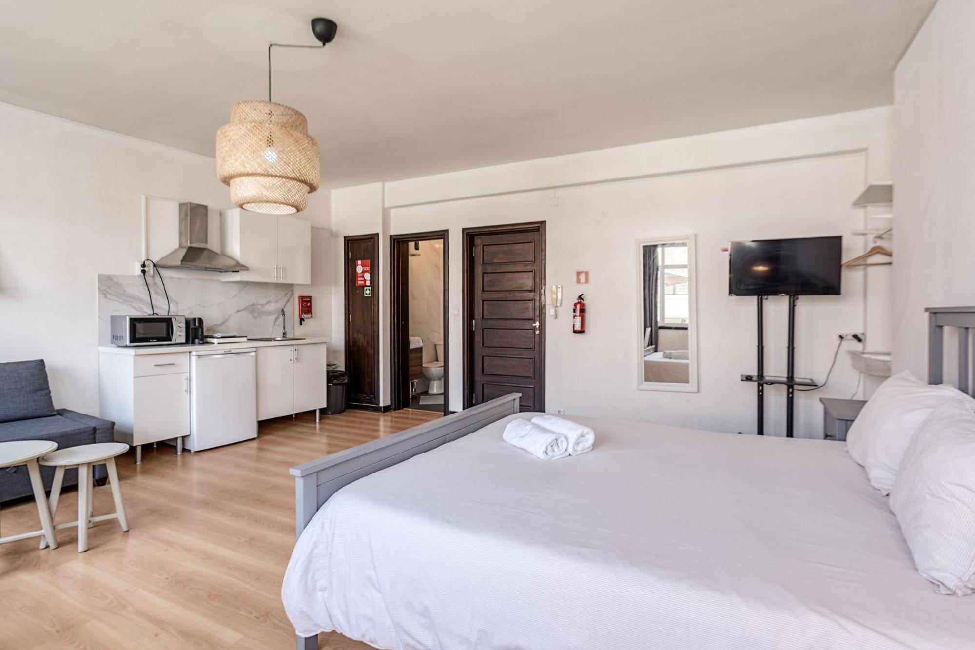 Travel & Live Aliados Apartment Πόρτο Δωμάτιο φωτογραφία